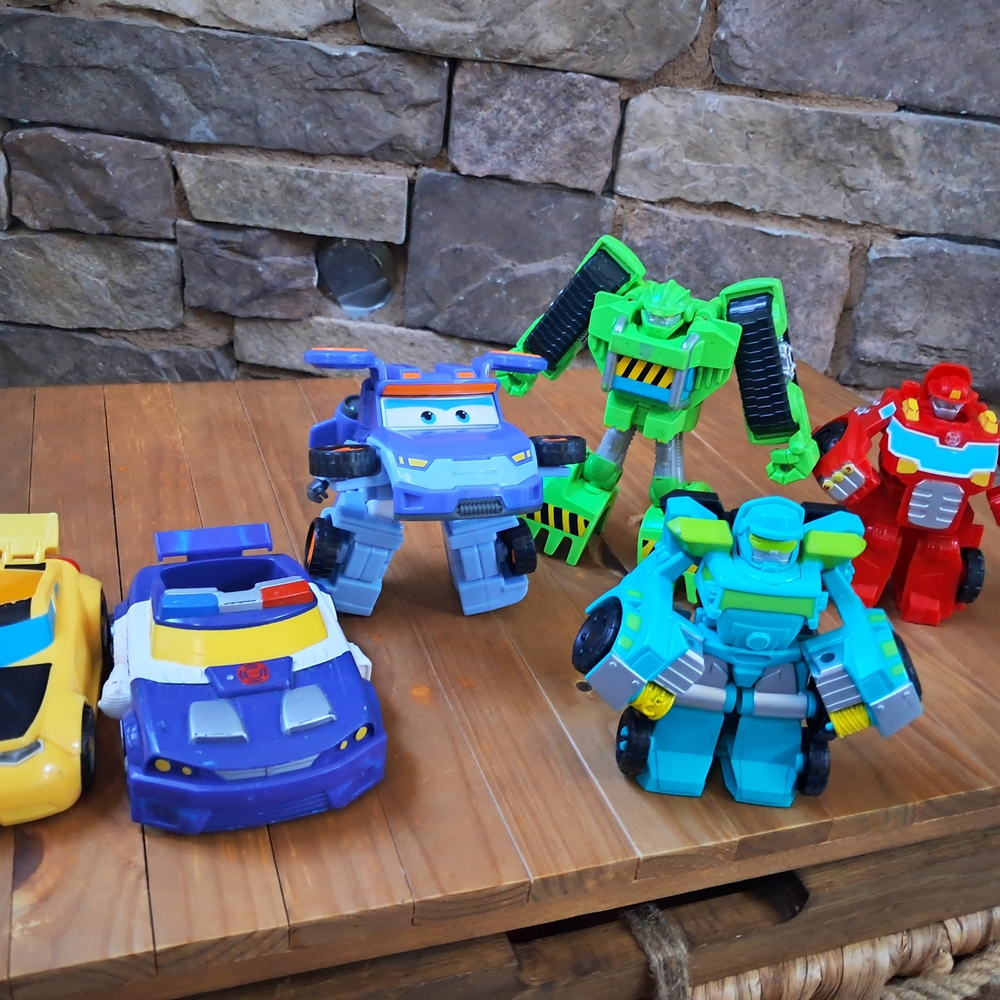 Transforming Robot Toy Set - Multicolor